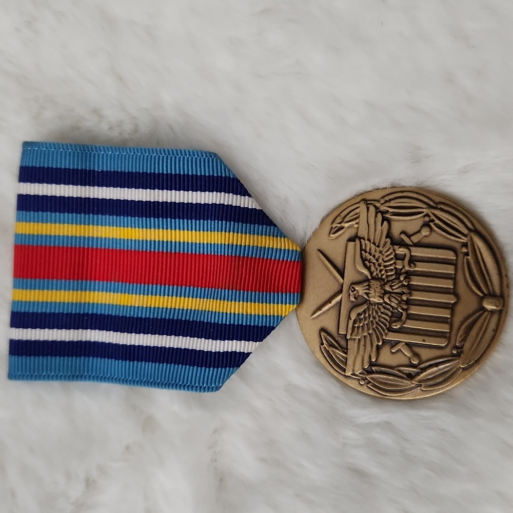 Collectible Medal With Eagle DESIGN